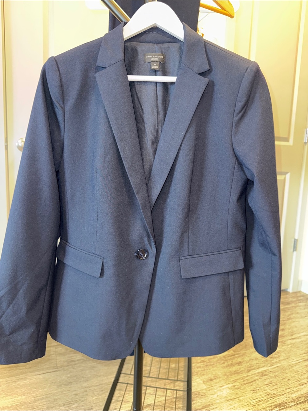 Ann Taylor Navy Single-Button Notch Lapel Pant Suit Set